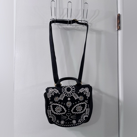 Loungefly Sugar Skull Black Cat Crossbody Bag - Picture 2 of 7